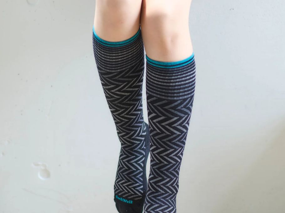 冷え対策ができるおしゃれな着圧ソックス1