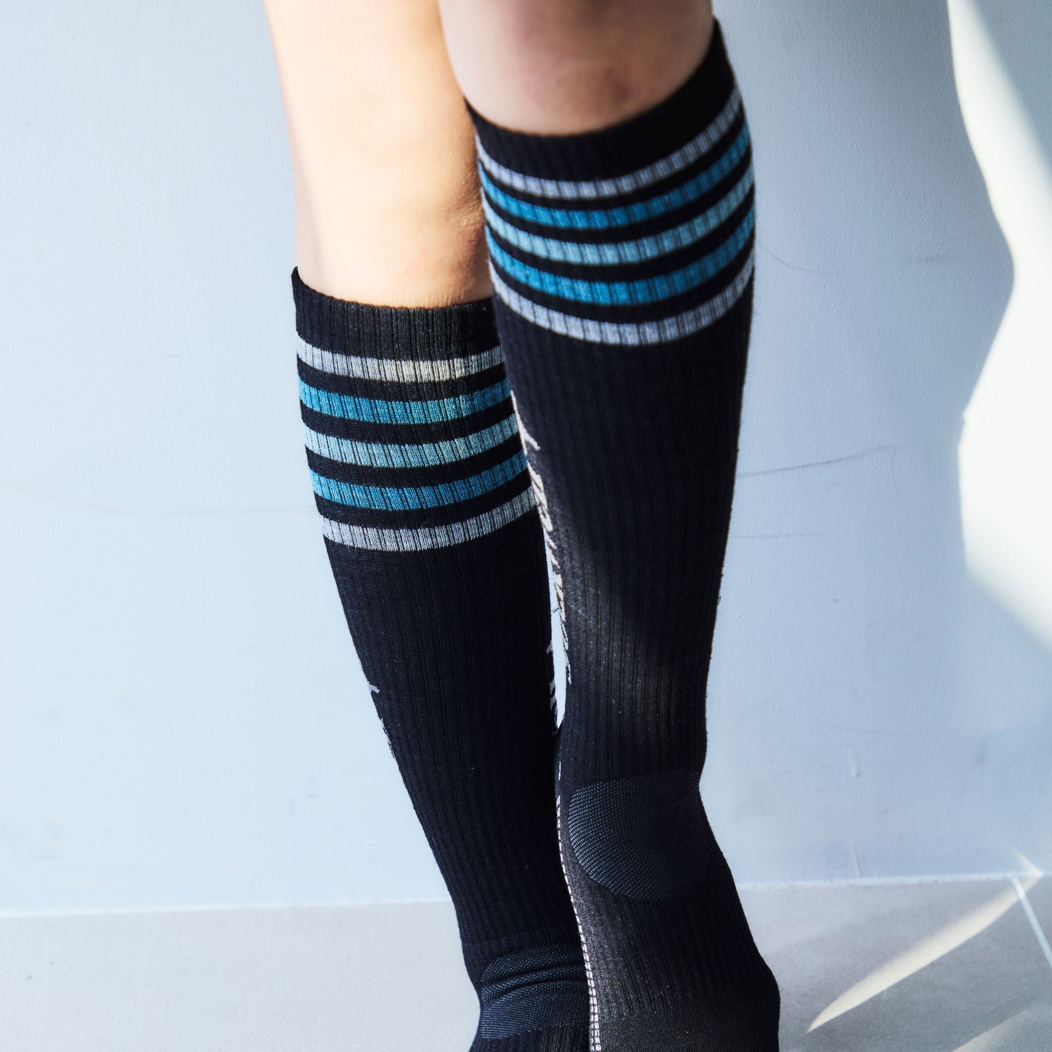 着圧ソックス 黒 ストライプデザイン Sockwell26SS新作】[SW201W]RUN CLUB KNEE HIGH Ladies 着圧ソックス