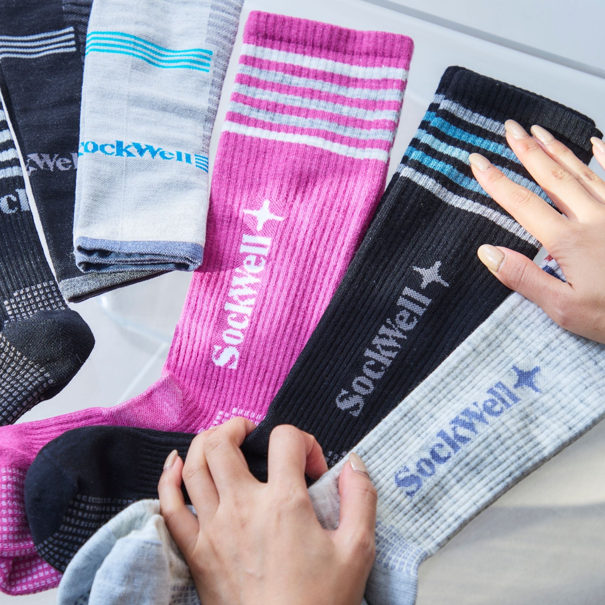 【発売開始前】[SW201W]RUN CLUB KNEE HIGH　Ladies